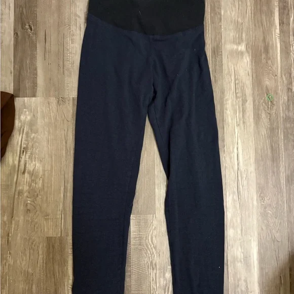 Motherhood Maternity Leggings - Picture 6 of 11